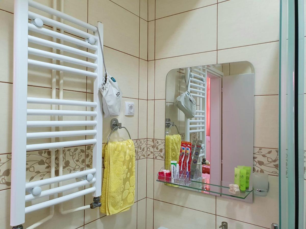 Nilena Apartmani 斯梅代雷沃 外观 照片