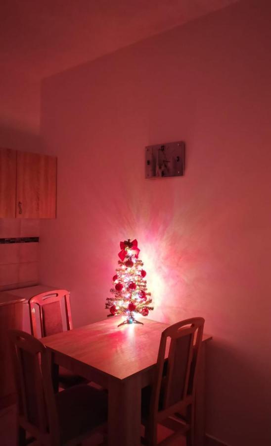 Nilena Apartmani 斯梅代雷沃 外观 照片